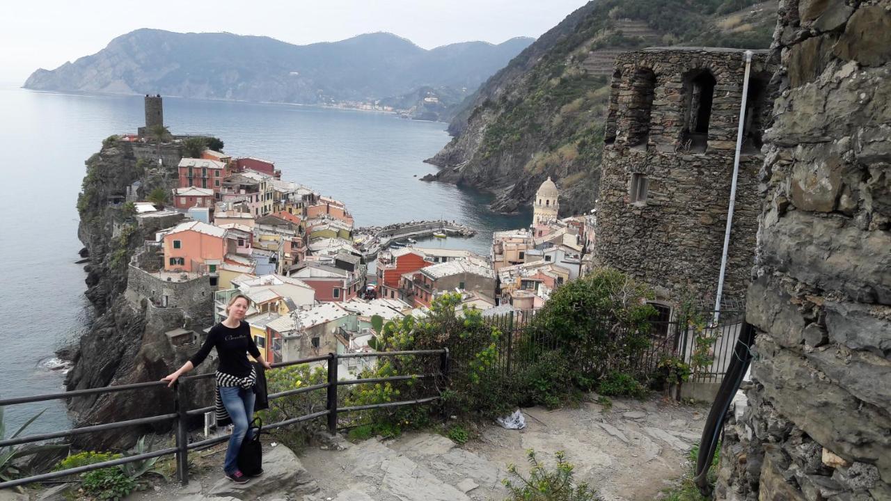 Mansard Apart Alba - Sea 5 Terre-Trekking-Excursions-Relax サン・テレンツォ エクステリア 写真