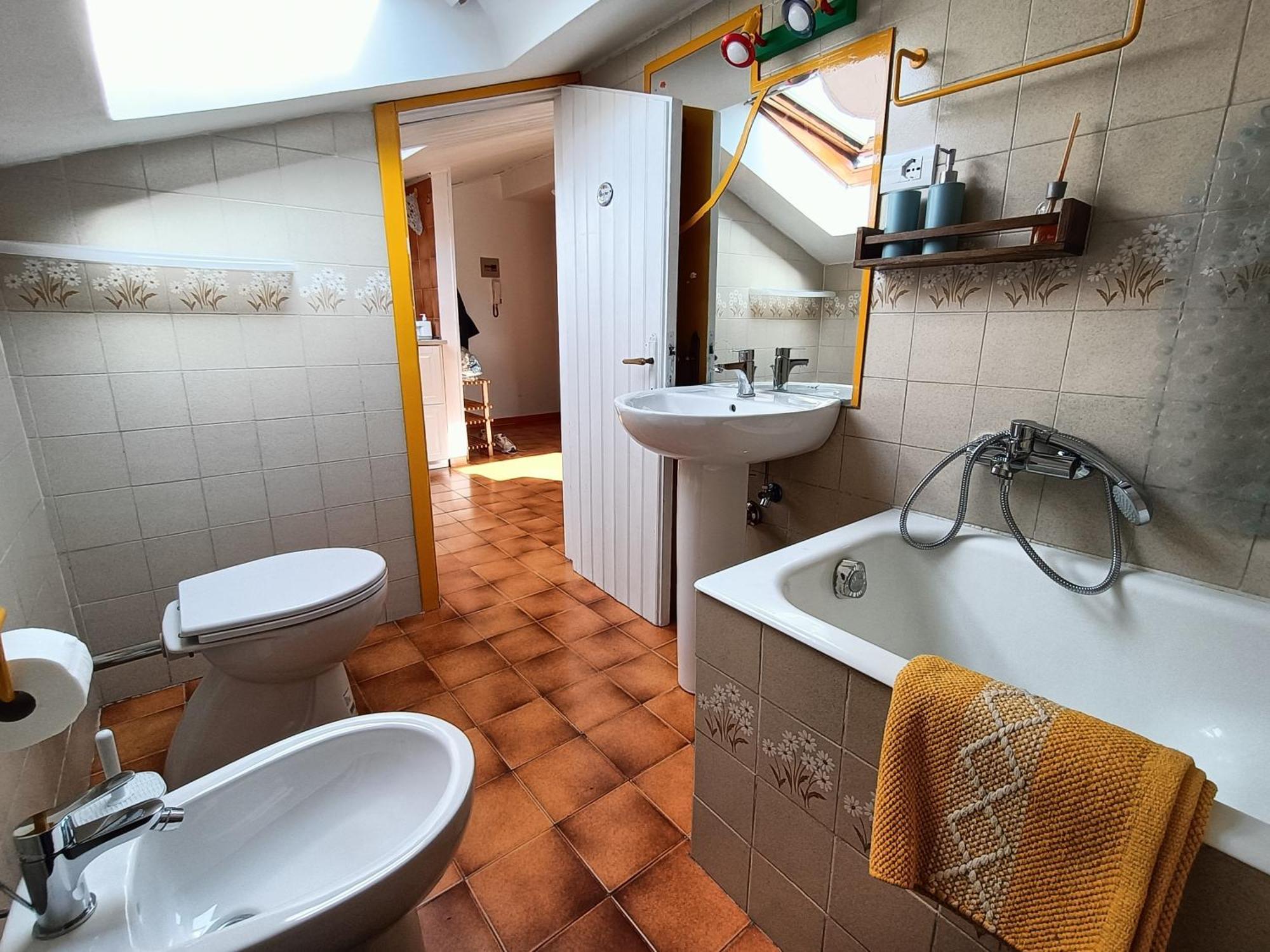 Mansard Apart Alba - Sea 5 Terre-Trekking-Excursions-Relax サン・テレンツォ エクステリア 写真